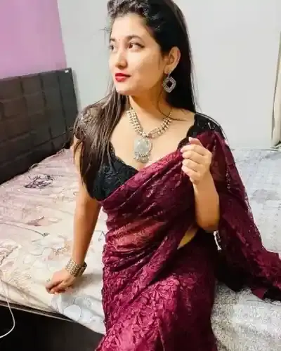 Nadia Call Girl