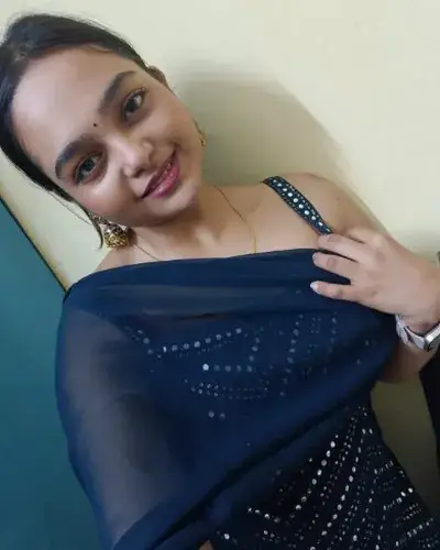 Nadia Escorts Service